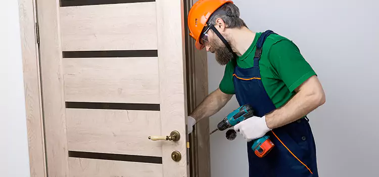 Replace Internal Door Handle with Lock Hillcrest Heights